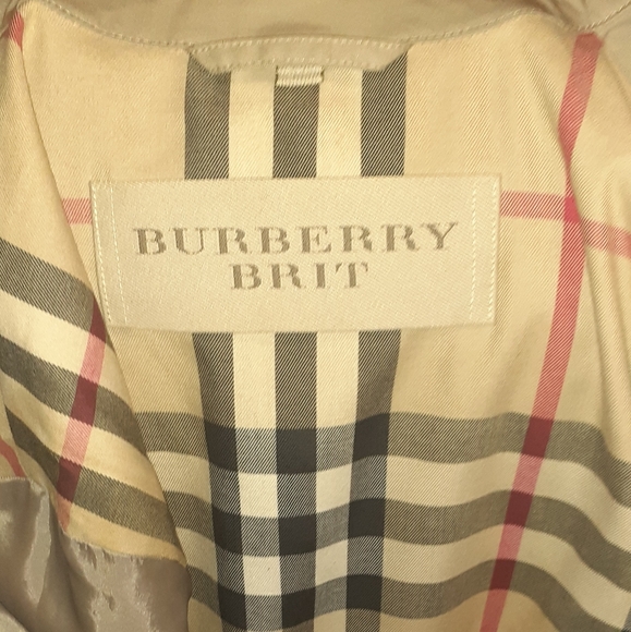 Burberry Harworth Zip jacket . It's a classic!! - Picture 3 of 8